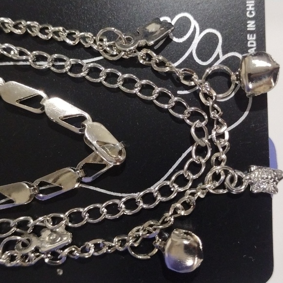 Silver Tone 3-Piece Anklet Set with Charms + 3 Toe Rings – Trendy Summer Jewelry - Picture 8 of 8